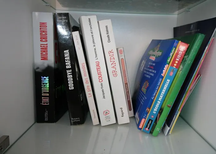 Comme A La Maison - Basilique * Saint-Quentin (Aisne)